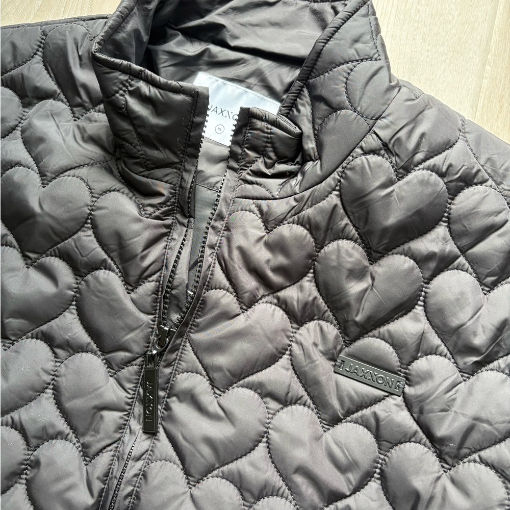 Jaxxon Men's Black Quilted Heart Puffer Jacket - Picture 2 of 3